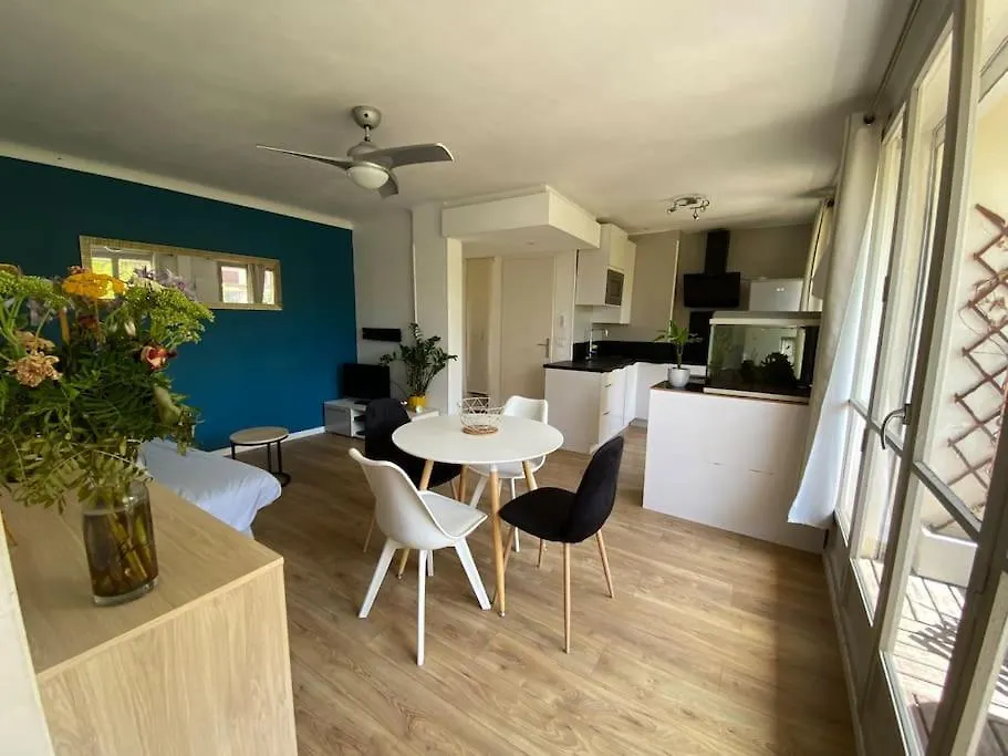 Appart T2 Cosy Renove En Centre Ville Avec Parking Aix-en-Provence